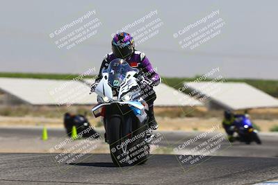 media/Aug-03-2025-TrackDaz (Sun) [[bf4a71acf9]]/B Group/1220pm (Wheelie Bump)/